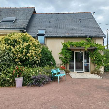 Le Logis Du Livier Otel Saint-Georges-sur-Layon Dış mekan fotoğraf